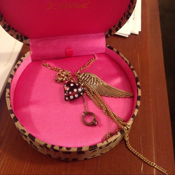 Betsy Johnson lovebird necklace