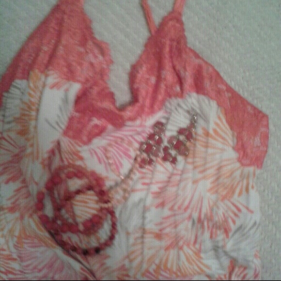 Lane Bryant   Nwot  camiosole