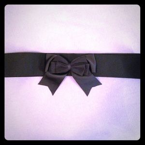 Thick belt with bow from Loft