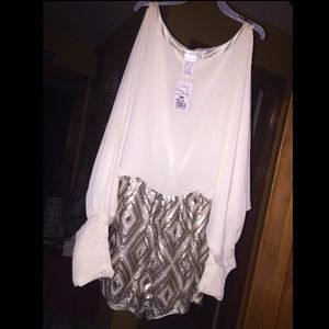 Need gone A.S.A.P great for a night out😘😉