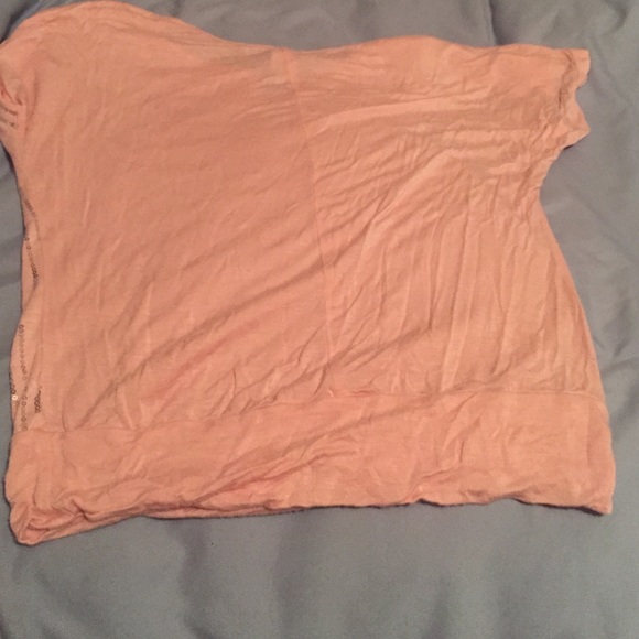 Cute top worn only a few times - Picture 2 of 2