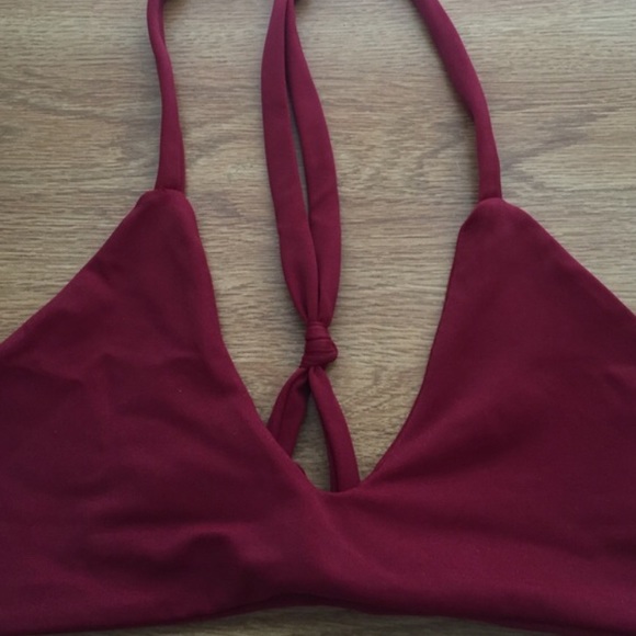 ACACIA DUPE red fruit yelapa bnwot