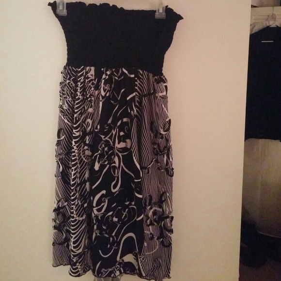 Black and White Strapless Dress