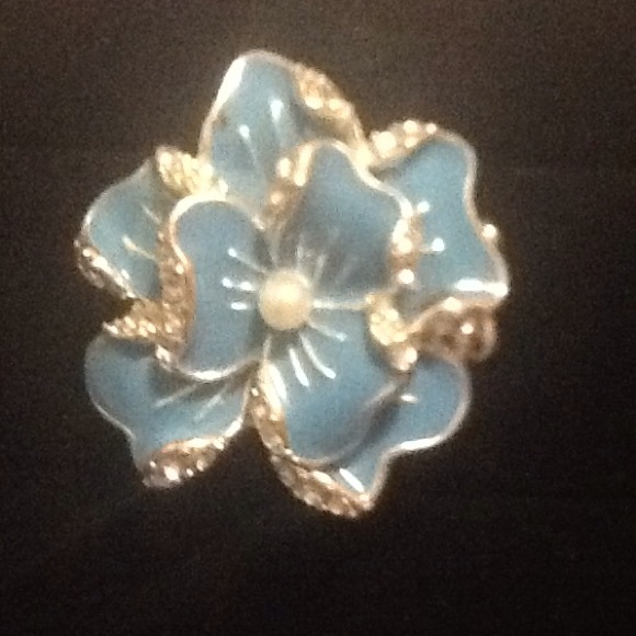 TOURQUOISE FLOWER RING - Picture 2 of 2