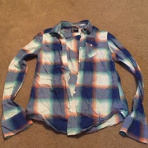 American Eagle Plaid Button-Down Shirt