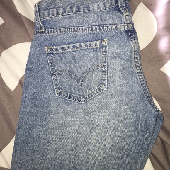 Levi's Ripped Boyfriend Skinny Jeans