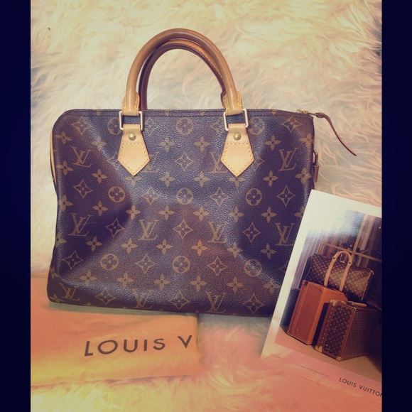 Louis Vuitton Speedy 30 (Authentic!!)