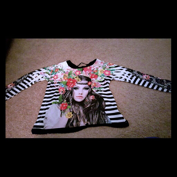 Long sleeve shirt with open back!