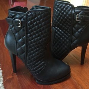 Zara quilted heel bootie