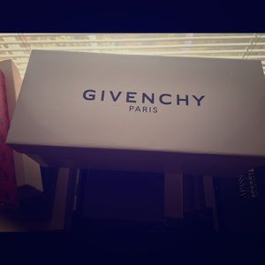 ⛔️SOLD⛔️ Givenchy Jelly Flat Sandal