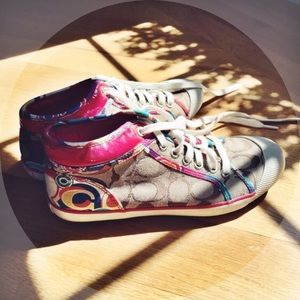 Beautiful Coach sneakers size 8
