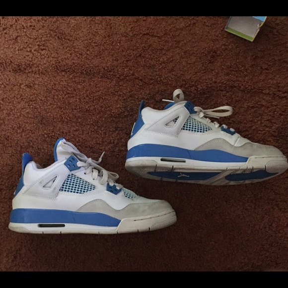 Military 4's