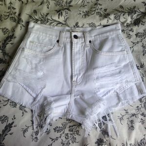 WHITE HIGH WAISTED SHORTS