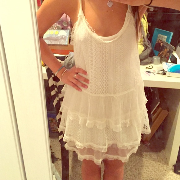 Lace white dress from Urban