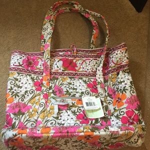 Vera style tote
