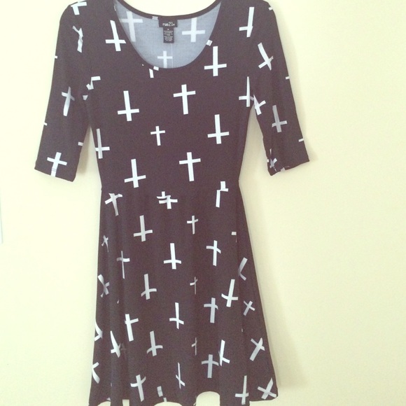 Black cross dress