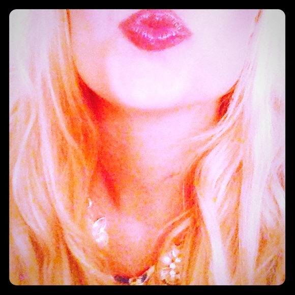 Meet your seller💋 love to trade! ISO boys newborn