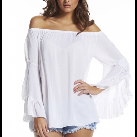 ELAN Tops - ÉLAN White off shoulder tunic/blouse NWOT