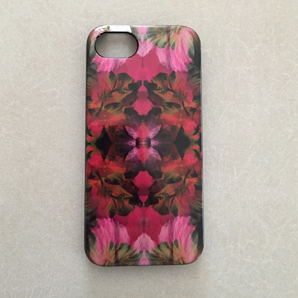 Floral iPhone 5/5s case