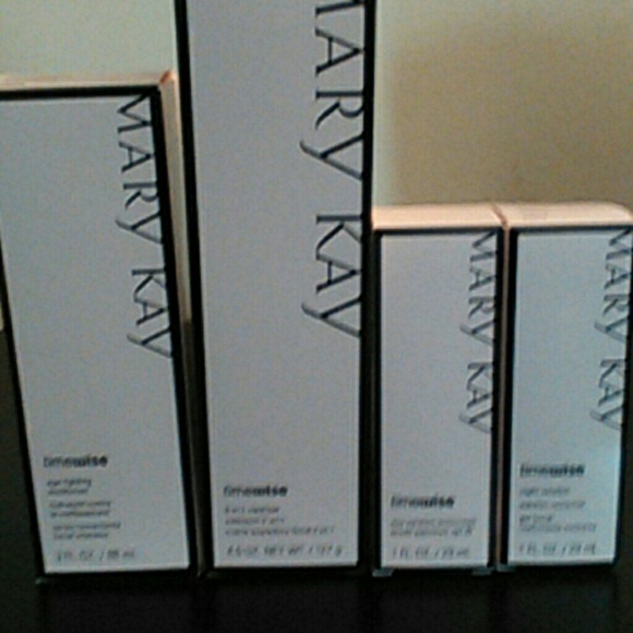 Mary Kay Time wise miracle set - Picture 2 of 3
