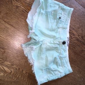 Hot kiss shorts