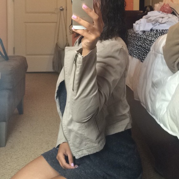 Express Khaki Jacket - Picture 4 of 4