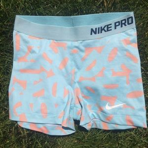 Nike Pro 3" Core Compression