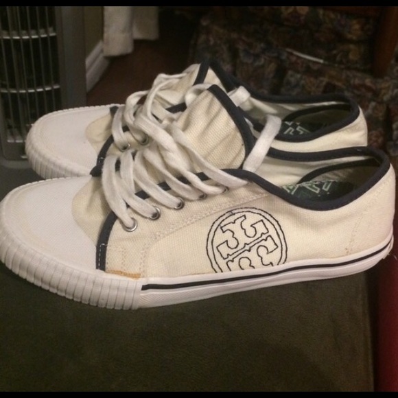 Tory Burch size 8 tennis shoes