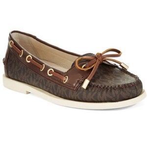 Michael Michael Kors Blair Logo Moccasin 7 1/2