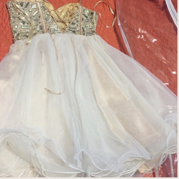 Sherri Hill Formal Dress (Size 1/2) - Picture 5 of 5