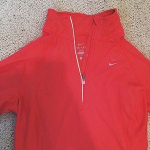 Barely worn Nike dri fit