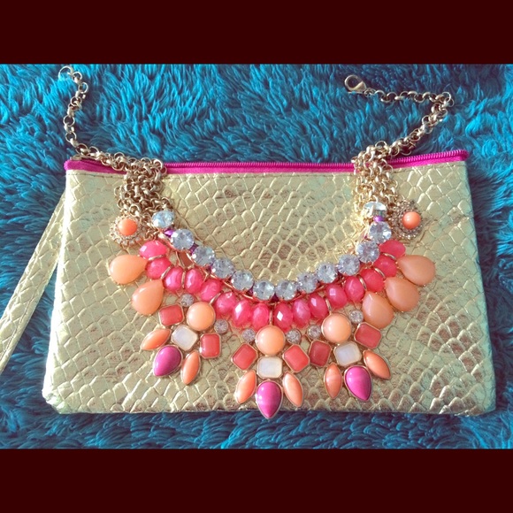 Reduced!! 💥Statement Necklace💥