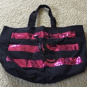 VS tote