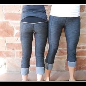 Rare .. Lululemon ride on crop .. Size 10