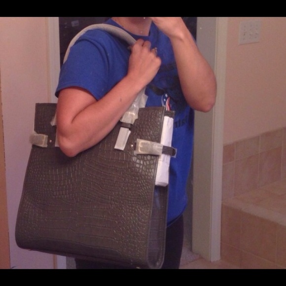 💥BUNDLED💥 Kate Spade purse NWT . - Picture 3 of 4