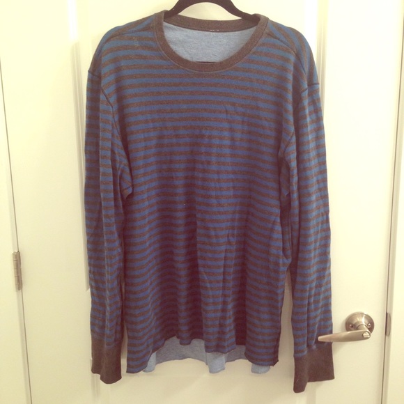 Men's Lululemon Long-Sleeved Top