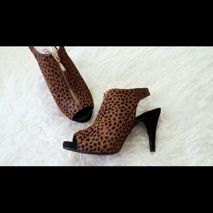 Leopard heels