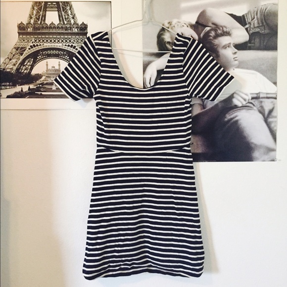 Forever 21 Dresses & Skirts - Black and White Striped Dress