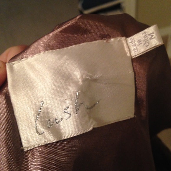 Purple and cream patterned dress - Picture 3 of 3