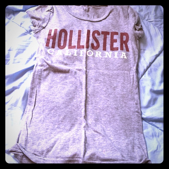 Hollister tee xs
