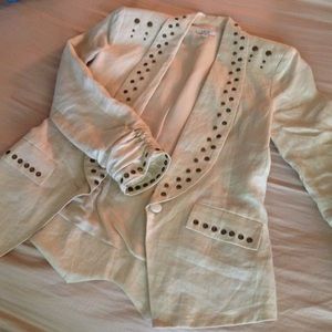 OFFERS ACCEPTED. Cache blazer