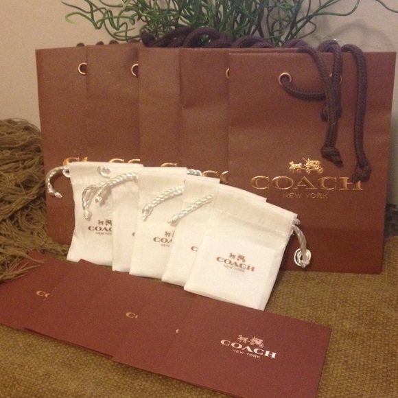 Authentic Coach Bag Set 5+5+5 ($40obo)