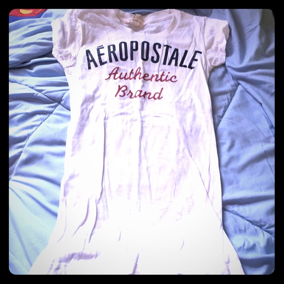 Aeropostale xs tee