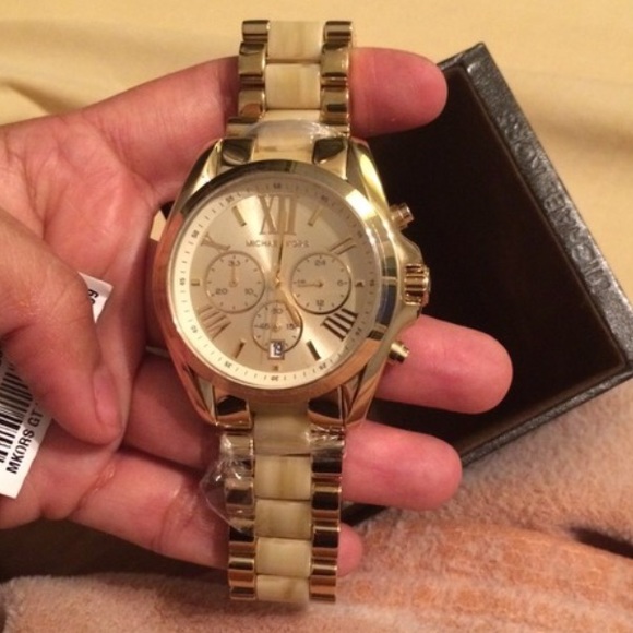 MICHAEL Kors Women\'s Everest Chronograph Watch