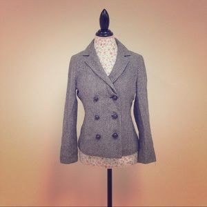 Double breasted tweed blazer