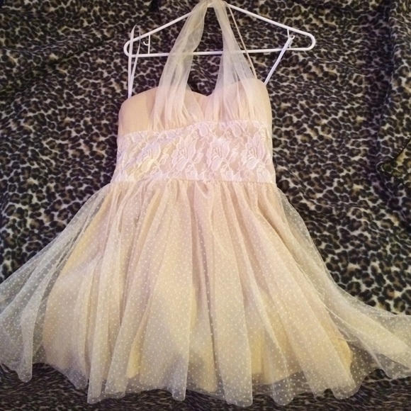 Lace dress