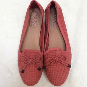 Me Too Soho Red Comfort Flats w/ Bow – Size 6