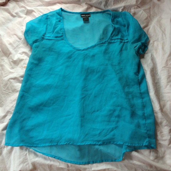 T shirt