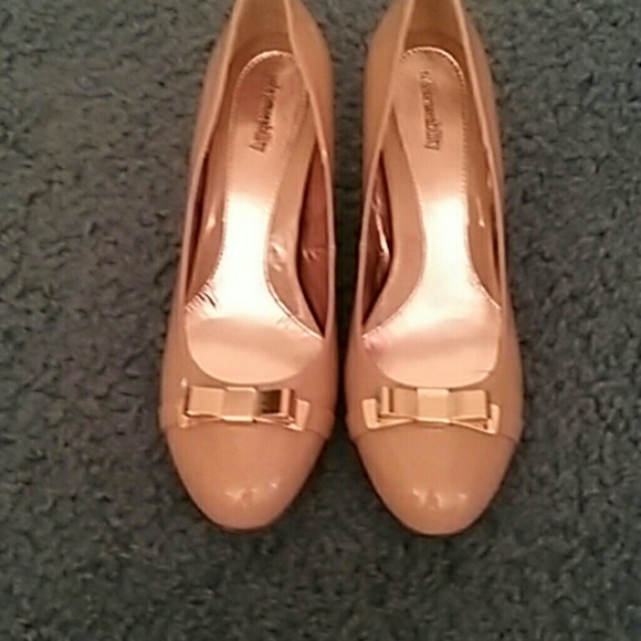 Shoes - Picture 1 of 1