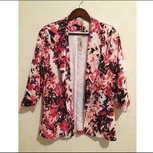 NWT: AQUA Floral Blazer - Size Small